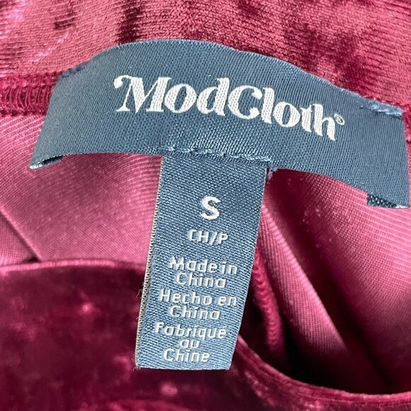 MODCLOTH Womens Small Just This Sway Crushed Velvet Skirt Pockets - Picture 5 of 8